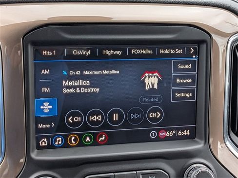 Used 2020 Chevrolet Silverado 2500 High Country w/ Technology Package image 21