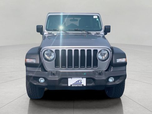 Used 2020 Jeep Wrangler Unlimited Sport AWD/4WD image 3