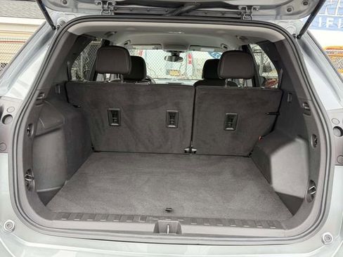 Certified 2023 Chevrolet Equinox LS w/ LS Convenience Package image 8