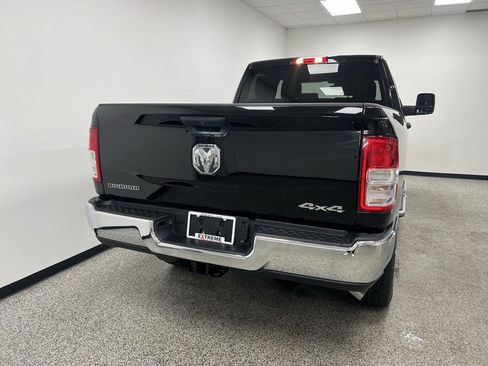 Used 2024 RAM 2500 Big Horn w/ Bed Utility Group image 6