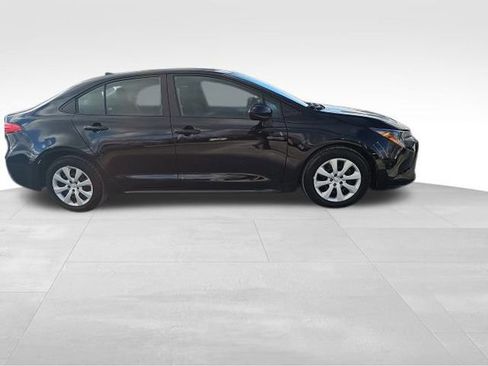 Used 2024 Toyota Corolla LE image 25