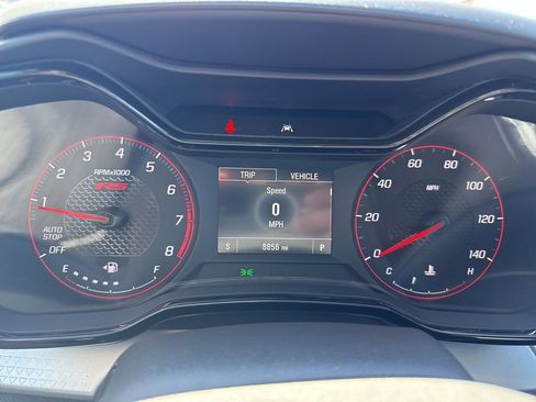 Used 2024 Chevrolet Trax RS w/ Driver Confidence Package FWD image 13