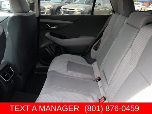 Used 2025 Subaru Outback Premium AWD/4WD image 16