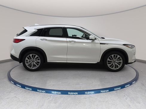 Certified 2023 INFINITI QX50 Luxe w/ Cargo Package AWD/4WD image 4