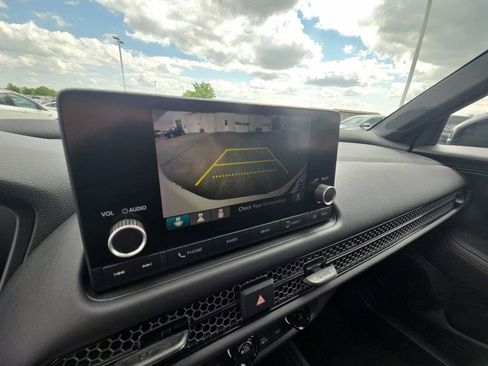 Used 2023 Honda HR-V Sport image 16