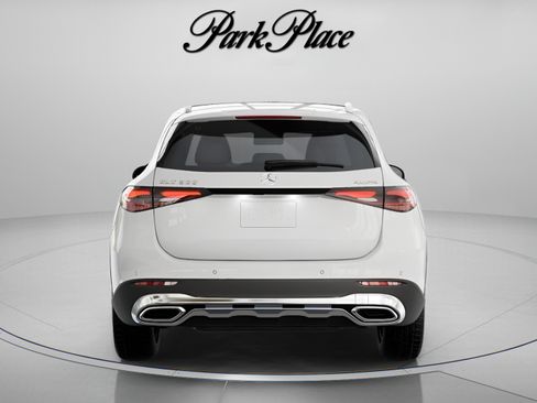 Used 2026 Mercedes-Benz GLC 300 4MATIC image 17
