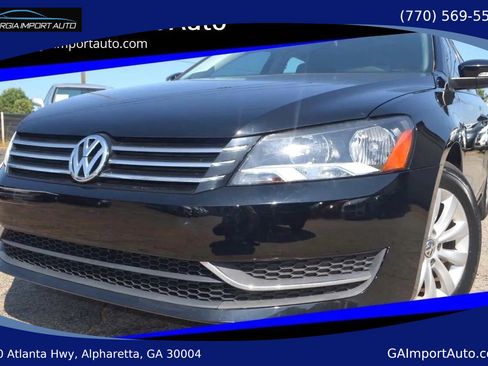Used 2013 Volkswagen Passat 2.5 S image 1