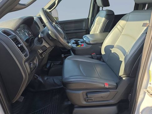 Used 2024 RAM 2500 Tradesman w/ Protection Group AWD/4WD image 11