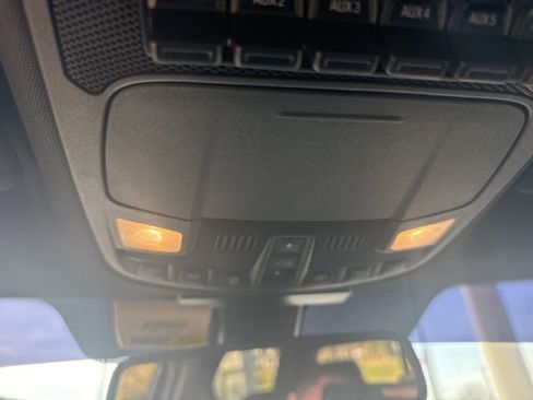 Used 2018 Ford F150 Raptor w/ Equipment Group 802A Luxury image 15