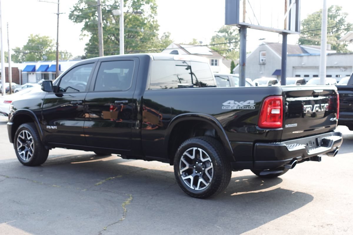 Used 2025 RAM 1500 Laramie w/ Sport Appearance Package AWD/4WD image 2