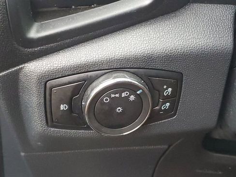 Used 2020 Ford EcoSport SE image 22