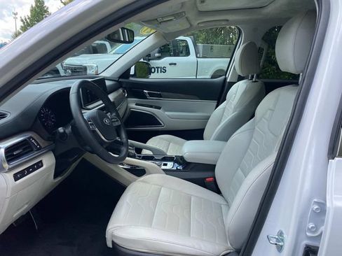Used 2021 Kia Telluride SX w/ SX Prestige Package AWD/4WD image 12