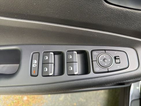 Certified 2023 Hyundai Santa Fe SE w/ Cargo Package AWD/4WD image 18