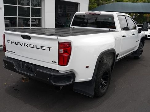 Used 2020 Chevrolet Silverado 3500 LTZ w/ LTZ Plus Package AWD/4WD image 11