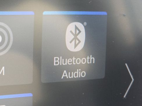 Certified 2023 Honda HR-V EX-L image 8