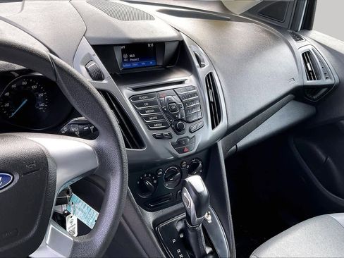 Used 2017 Ford Transit Connect XL FWD image 6