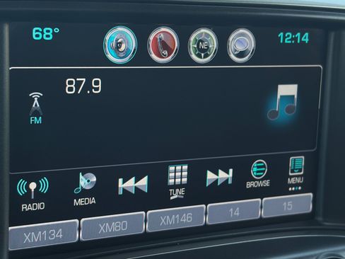 Used 2018 Chevrolet Silverado 1500 LTZ w/ LTZ Plus Package AWD/4WD image 24