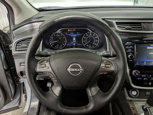 Used 2024 Nissan Murano SV w/ SV Midnight Edition Package AWD/4WD image 16