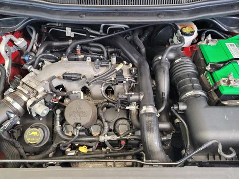 Used 2017 Ford Explorer Platinum image 30