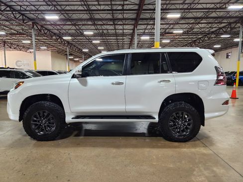 Used 2023 Lexus GX 460 Premium AWD/4WD image 7