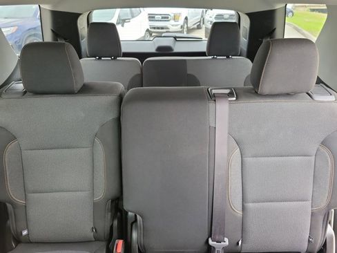 Used 2019 Chevrolet Traverse LS image 18