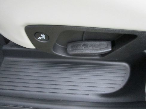Used 2024 Kia Telluride S w/ S Sunroof Package AWD/4WD image 26