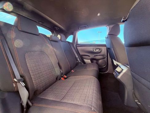 Used 2023 Honda HR-V Sport image 33