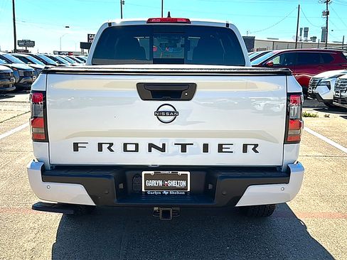 New 2026 Nissan Frontier SV w/ All-Weather Content Package image 7