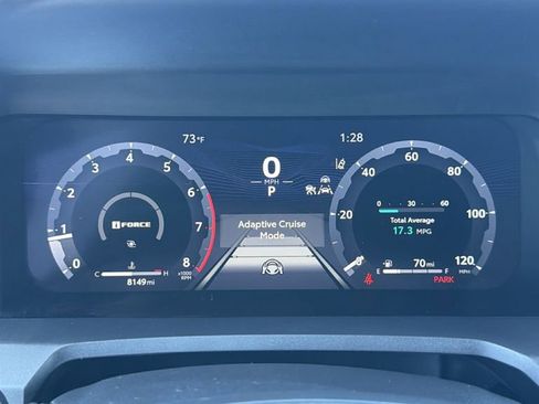 Used 2025 Toyota Tacoma TRD Off-Road image 17