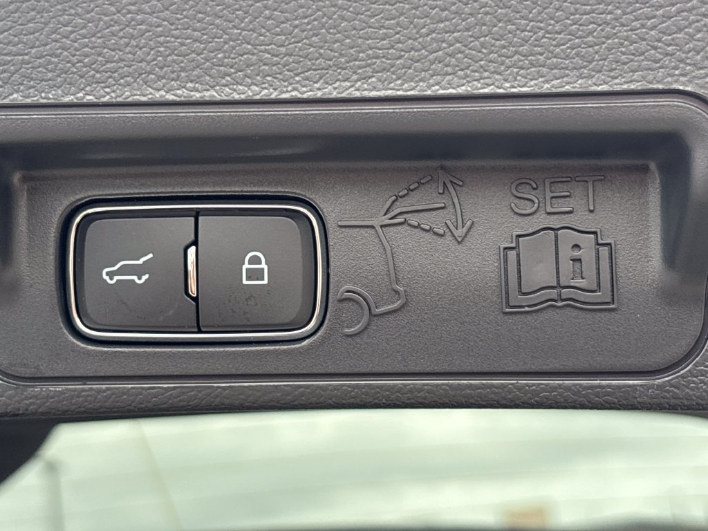 New 2026 Ford Explorer Active AWD/4WD image 27