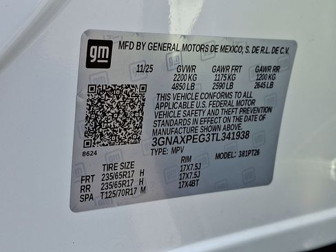 New 2026 Chevrolet Equinox LT w/ LPO, Floor Liner Package AWD/4WD image 18