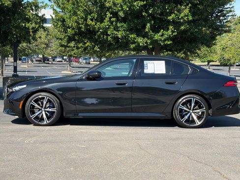 Used 2026 BMW 530i RWD image 8