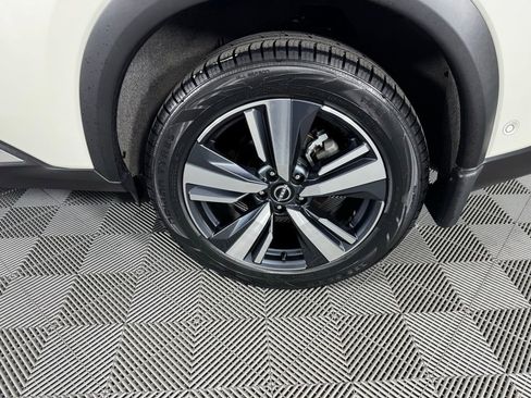 Used 2023 Nissan Rogue Platinum w/ Platinum Premium Package image 35