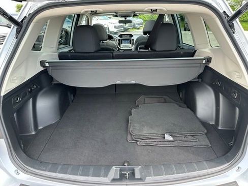 Certified 2023 Subaru Forester Premium AWD/4WD image 35