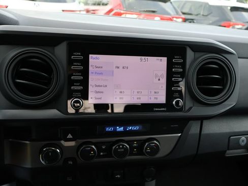 Used 2023 Toyota Tacoma SR AWD/4WD image 19