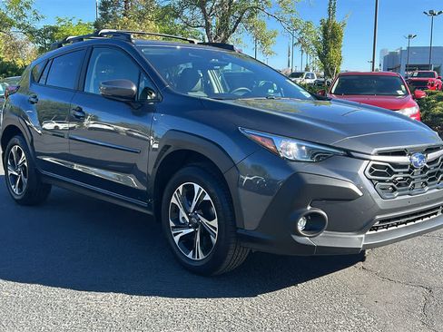 Used 2024 Subaru Crosstrek 2.0i Premium AWD/4WD image 4