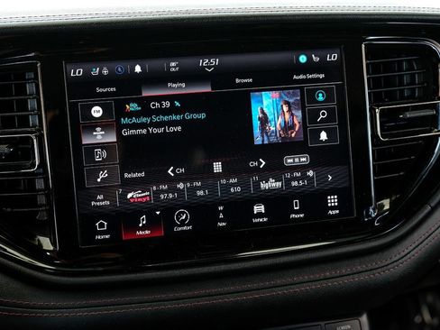 Used 2022 Dodge Durango R/T AWD/4WD image 30
