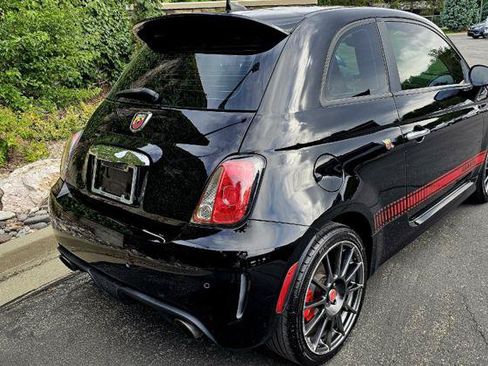 Used 2016 FIAT 500 Abarth w/ Comfort/Convenience Group FWD image 5