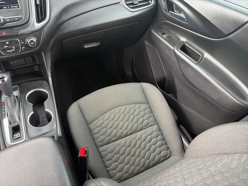 Used 2020 Chevrolet Equinox LT AWD/4WD image 27