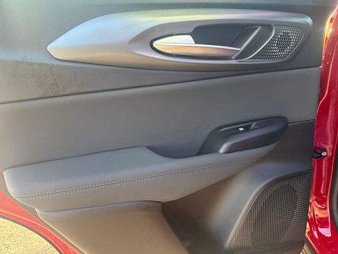 Used 2024 Alfa Romeo Tonale Ti image 32