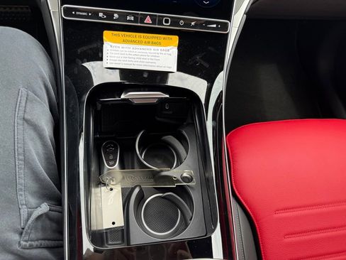 New 2025 Mercedes-Benz GLC 350e 4MATIC image 15