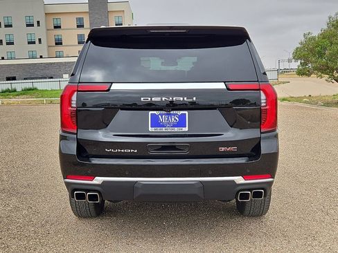 Used 2025 GMC Yukon Denali image 4