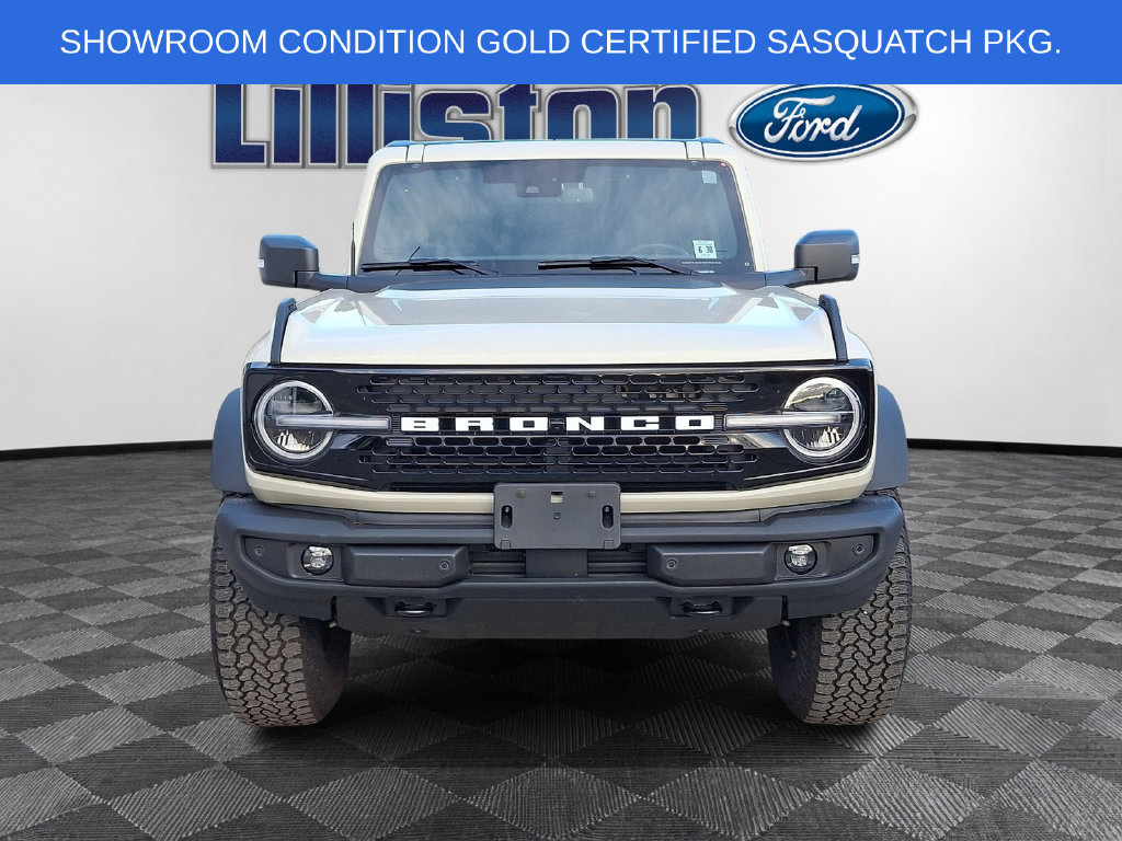 Used 2025 Ford Bronco Outer Banks w/ Sasquatch Package AWD/4WD image 2