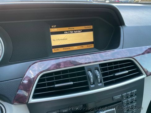 Used 2012 Mercedes-Benz C 250 Sedan image 21