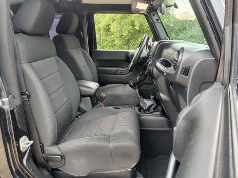 Used 2012 Jeep Wrangler Sport AWD/4WD image 11