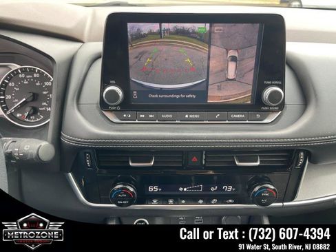 Used 2021 Nissan Rogue SV AWD/4WD image 23