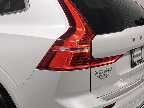 Used 2023 Volvo XC60 B6 Ultimate image 37