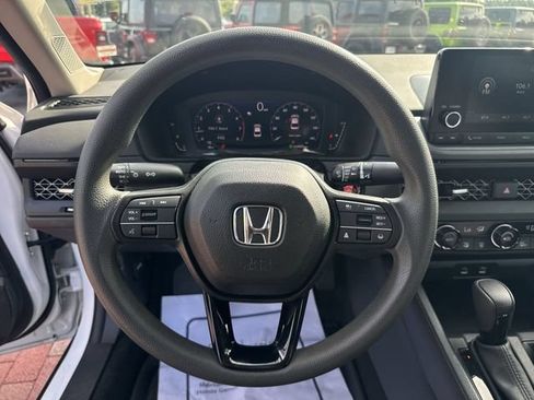 Certified 2024 Honda Accord EX image 15