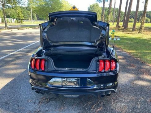 Used 2021 Ford Mustang GT Premium w/ Equipment Group 401A image 18