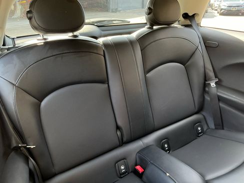 Used 2015 MINI Cooper 2-Door Hardtop image 20